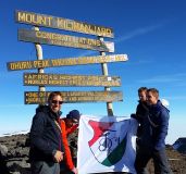 Erster Kilimanjaro-Stamm der Concordia, Uhuru Peak, 5895 m ü.M.