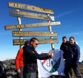 Erster Kilimanjaro-Stamm der Concordia, Fassanstich
