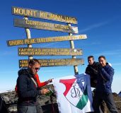 Erster Kilimanjaro-Stamm der Concordia, Farbencantus