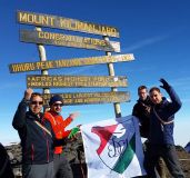 Erster Kilimanjaro-Stamm der Concordia, Farbencantus